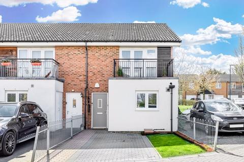14 Hanno Close, Wallington, SM6 9BZ
