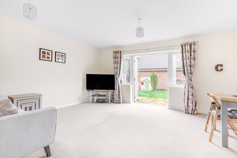 5 Redwood Drive, Epsom, KT19 8FL