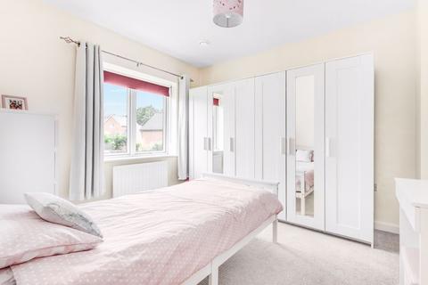 5 Redwood Drive, Epsom, KT19 8FL