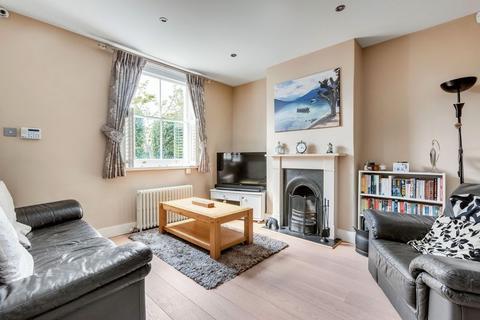 46 Mostyn Road, London, SW19 3LN