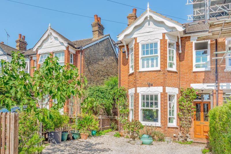 Crutchfield Lane, WaltonOnThames 4 bed semidetached house £850,000