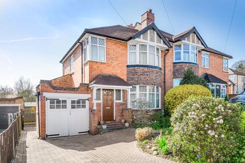 4 Elm Close, Surbiton, KT5 9NA