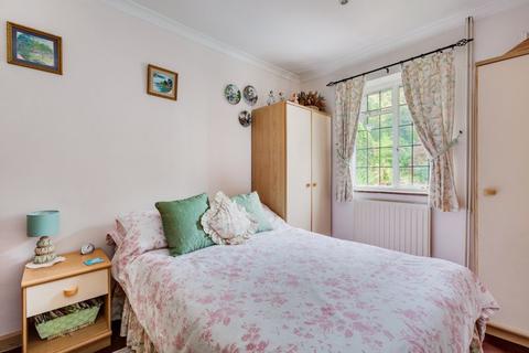 7 Daymerslea Ridge, Leatherhead, KT22 8TF