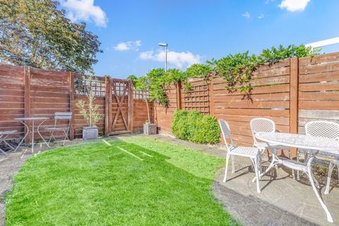 156 All Saints Road, London, SW19 1BZ