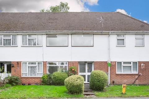 77 Levett Road, Leatherhead, KT22 7EQ