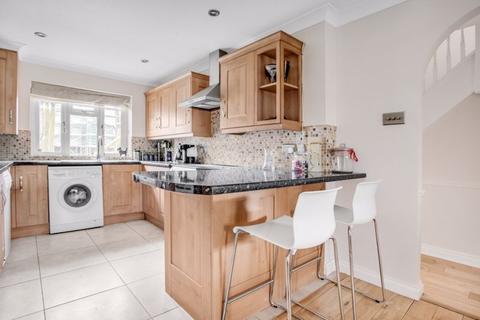 59 Buttermere Close, Morden, SM4 4SG