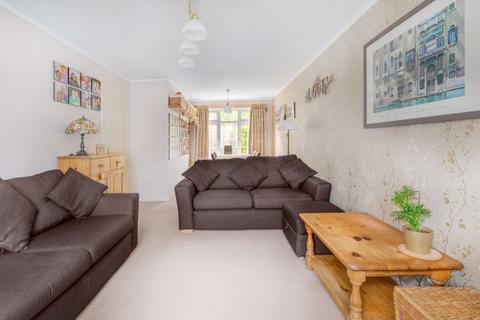 1 Sopwith Avenue, Chessington, KT9 1QE