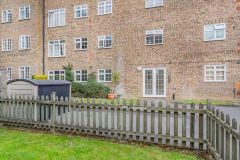 1 Sopwith Avenue, Chessington, KT9 1QE