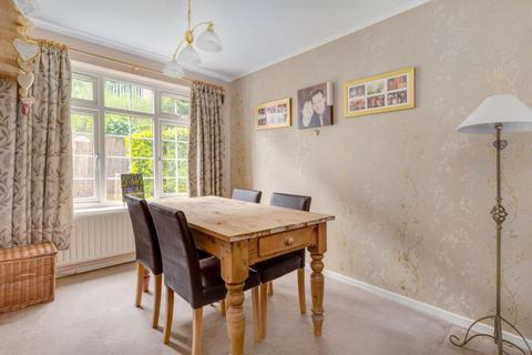 1 Sopwith Avenue, Chessington, KT9 1QE