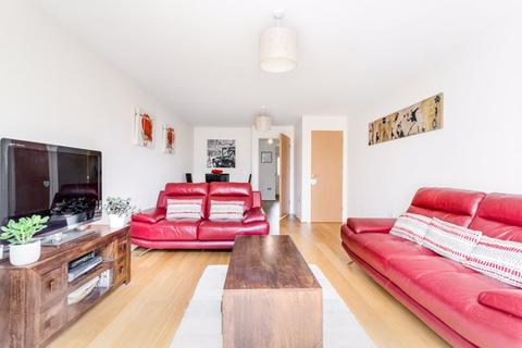 70 Cuddington Avenue, Worcester Park, KT4 7DB