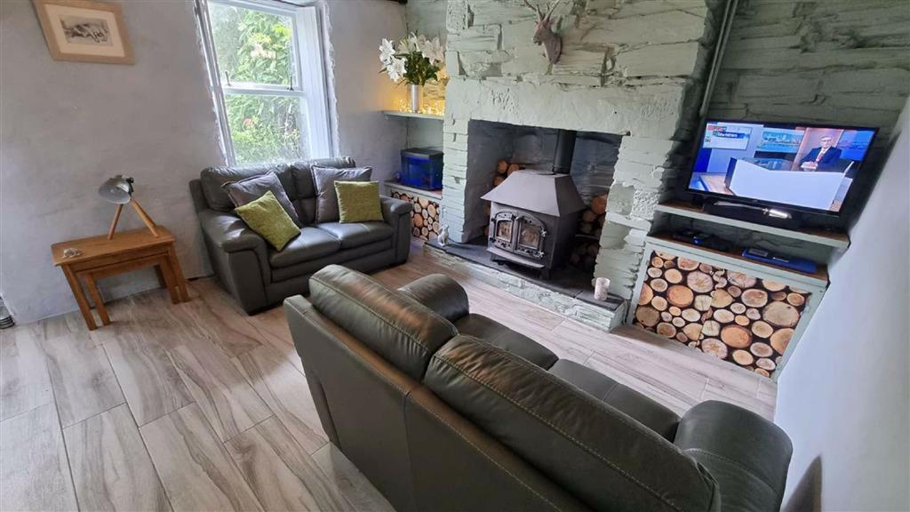 Machno Terrace, Cwm Penmachno 1 bed cottage £129,950