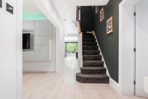 2 Curtis Road, Epsom, KT19 0LG