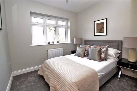 20b Chalgrove Way, Emmer Green, Reading, RG4 8SJ
