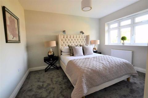 20b Chalgrove Way, Emmer Green, Reading, RG4 8SJ