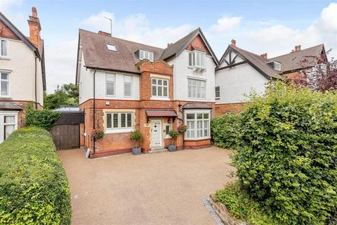 6 bedroom detached house for sale - Kineton Green Road, Solihull, West Midlands, B92 7DY