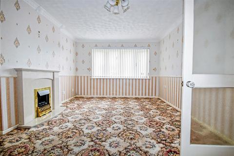 16 Chevy Chase, Bilton, Hull, HU11 4DL