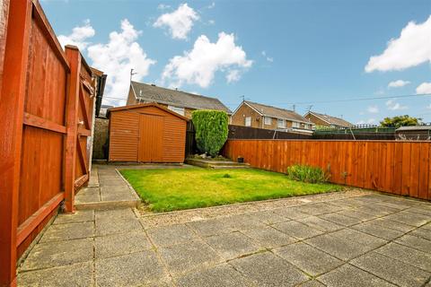 16 Chevy Chase, Bilton, Hull, HU11 4DL