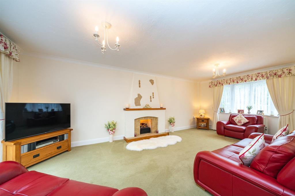 Betjeman Way, Gadebridge Park, Hemel Hempstead, Hertfordshire, HP1 3HH