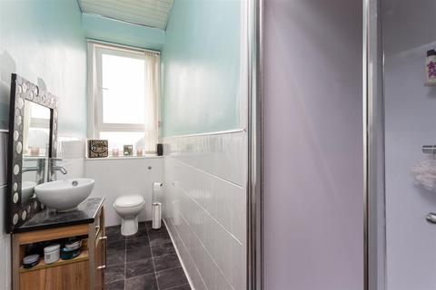 3/l, 30 Clepington Road, Dundee, DD3 7NX