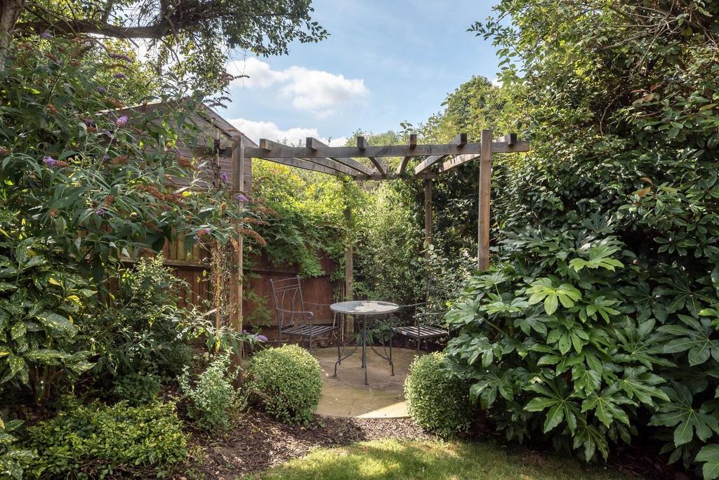 024 Pound Cottage, Old Merrow St MH13158 Final Pri