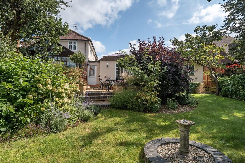 026 Pound Cottage, Old Merrow St MH13166 Final Pri