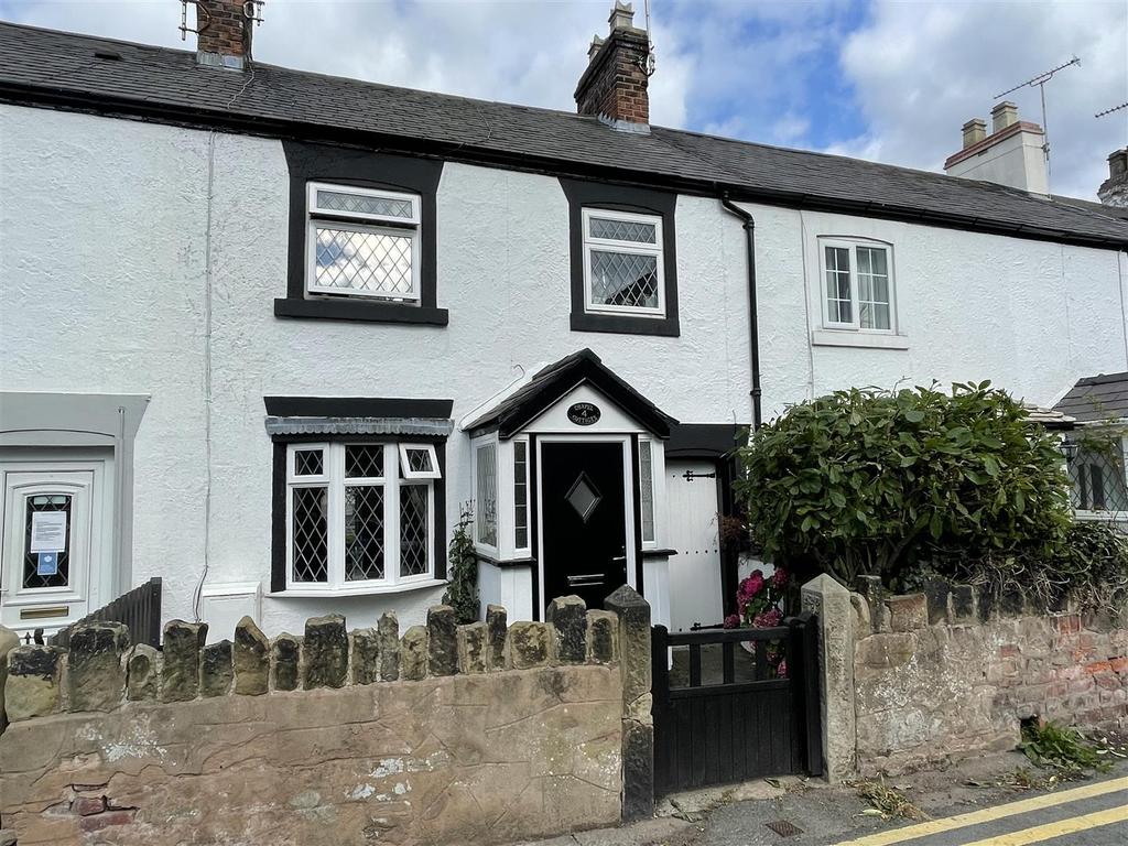 High Street, Gresford, Wrexham 3 bed cottage £195,000