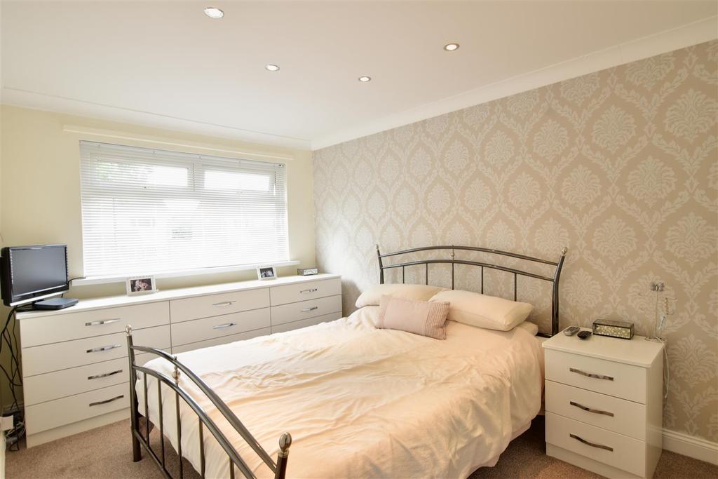 Bedroom 1 (front)