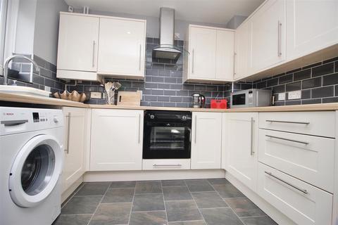 38 Finbars Walk, Ipswich, IP4 1HY