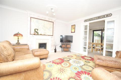 31 Wincanton Close, Ipswich, IP4 3EE
