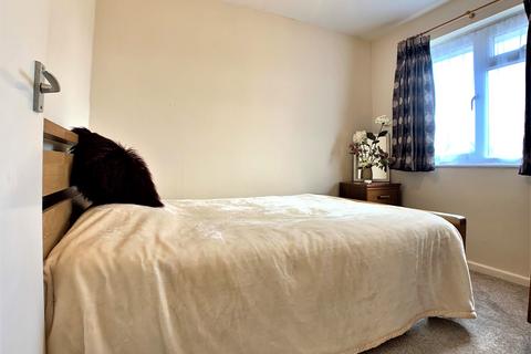 29 Tryon Close, Swindon, SN3 6HG