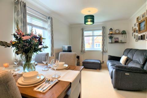 29 Wise Close, Swindon, SN2 7LT