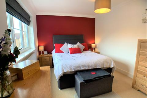 29 Wise Close, Swindon, SN2 7LT