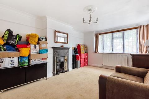 105 Ridgeway Drive, Bromley, BR1 5DB