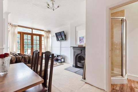 105 Ridgeway Drive, Bromley, BR1 5DB