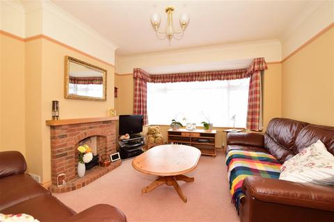 88 Hitchings Way, Reigate, RH2 8ER