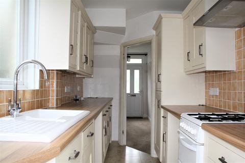 14 Willow Way, Epsom, KT19 0EH