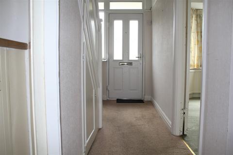 14 Willow Way, Epsom, KT19 0EH