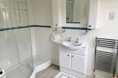 13 Brittons Drive, Northampton, NN3 5DP