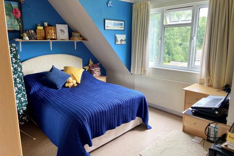13 Brittons Drive, Northampton, NN3 5DP