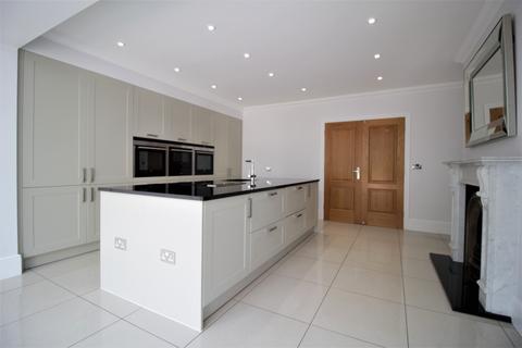 12 Austyns Place, Ewell, Epsom, KT17 1SQ