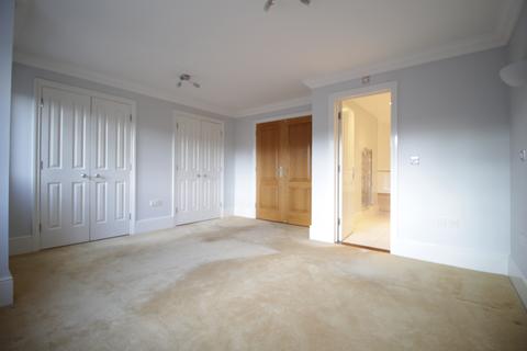 12 Austyns Place, Ewell, Epsom, KT17 1SQ