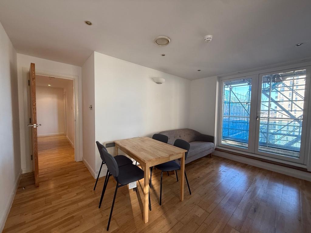 Living room 2