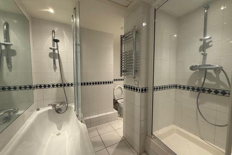 2 bedroom flat to rent, Platinum House, Lyon Road, Harrow, HA1 2EX