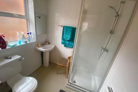 1 bedroom in a house share to rent, Vaughan Road, Harrow, HA1