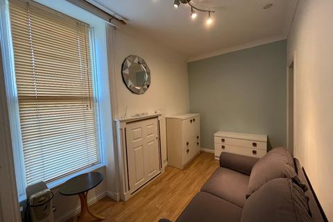 1 bedroom flat to rent, Leith Walk, Leith, Edinburgh, EH6