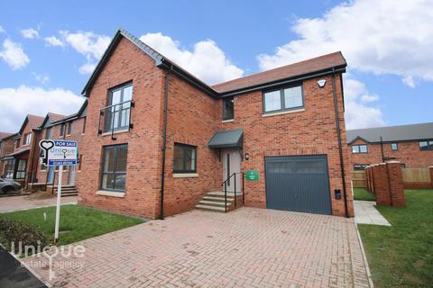 4 bedroom detached house for sale - Dunlop Drive, Tarnbrook Park, Thornton-Cleveleys, FY5