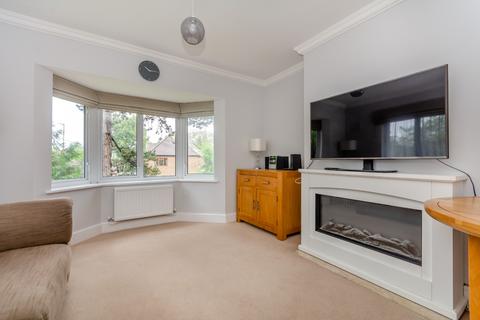 2 bedroom flat for sale, Orchard Lane, Amersham