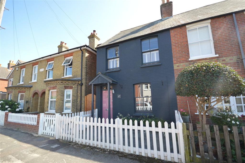Western Road, Lymington, Hampshire, SO41 3 bed end of terrace house £