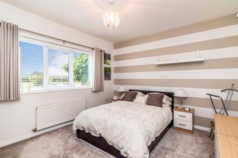17 Coton Lane, Tamworth, B79 8NS