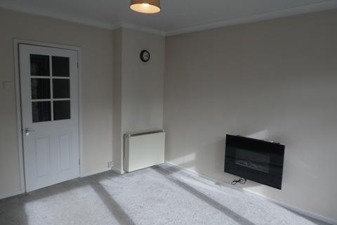 2 bedroom flat to rent, Cedar Court, Birmingham Road, Coventry, CV5